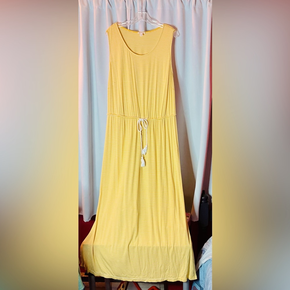 Westport Women Yellow White Striped Sleeveless Maxi Dress Drawstring Waist 1X
